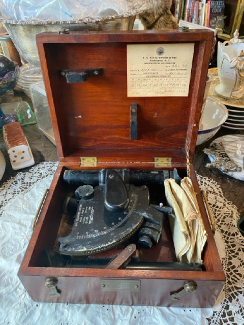 アンティーク雑貨 USNA PHOTO Us Navy sextant – Re Antiques