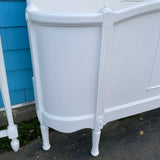 White Painted Full Size Curved Frame Bed with Side Rails /Slats