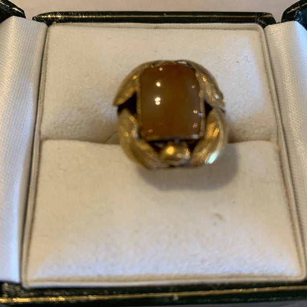 Estate Jade & 18k Gold Cocktail Ring