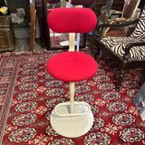 Atlas Alias stool
