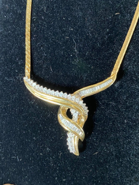 14k Gold and Diamond Twist Necklace