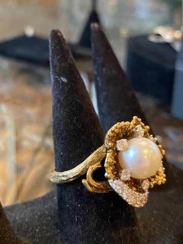 18k pearl and diamond ring