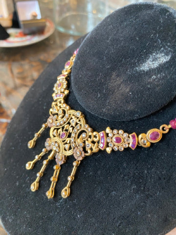 22K gold necklace set with diamonds and rubies 40g