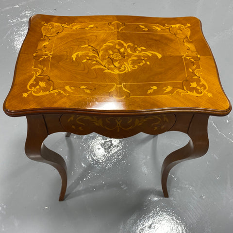 Sorento inlaid table